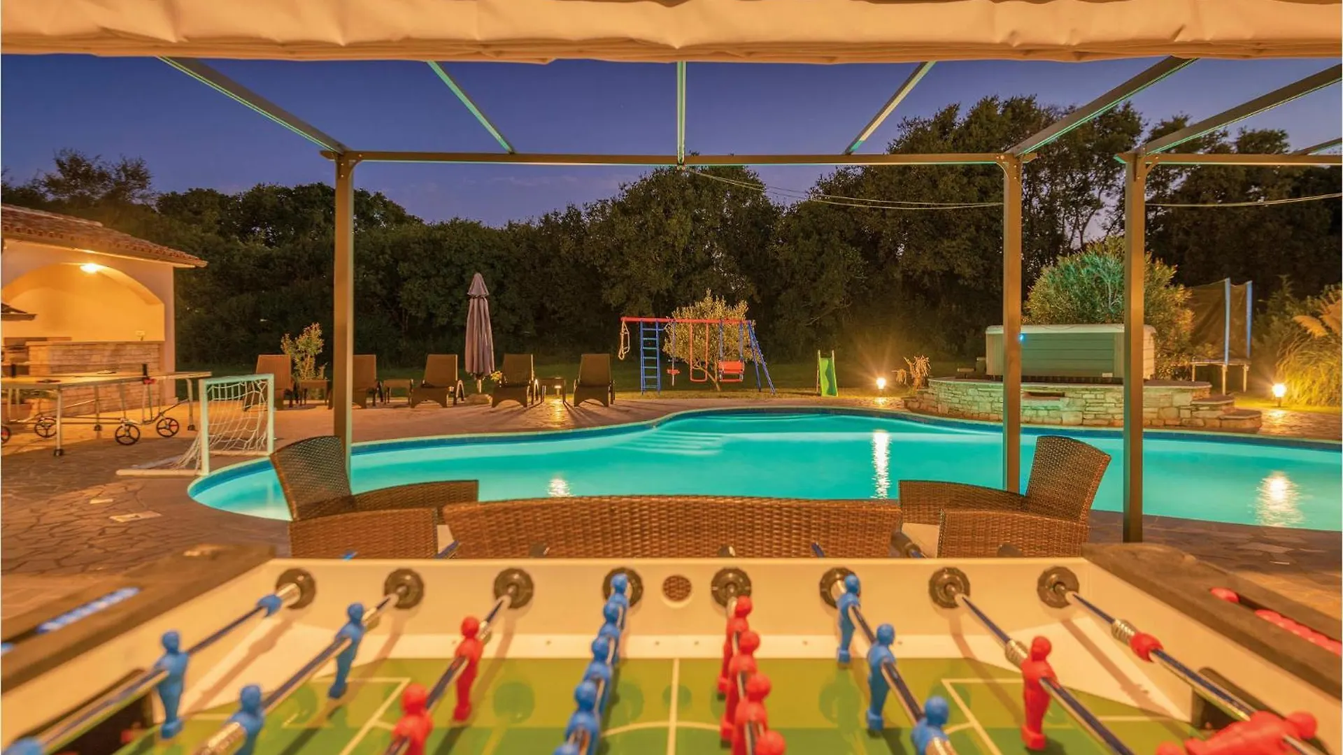 5 Bedroom Awesome Home In Valtura