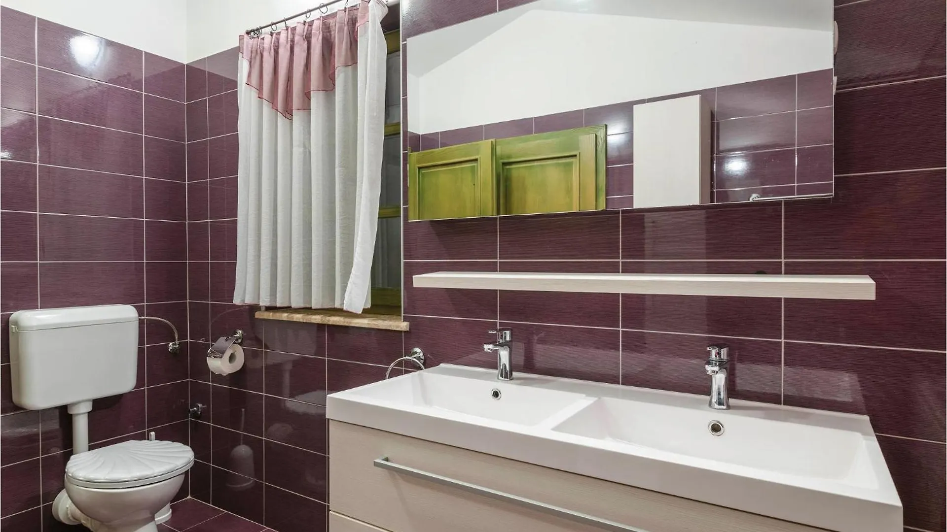 5 Bedroom Awesome Home In Valtura 度假居